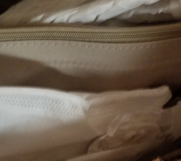 Guess satchel - Picture 3 of 4